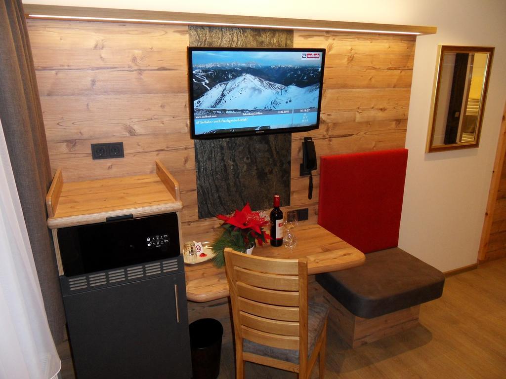 Hotel Garni Siegmundshof - Inclusive Joker Card Im Sommer ซาลบาคฮินเทอร์เกลมม์ ภายนอก รูปภาพ